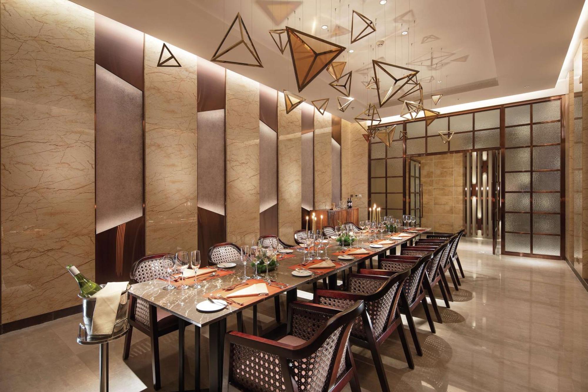 Hotel Hilton Shenyang Exterior foto